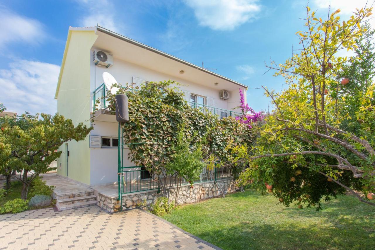 Seaside Holiday House Poljica, Trogir - 5161 Марина Экстерьер фото